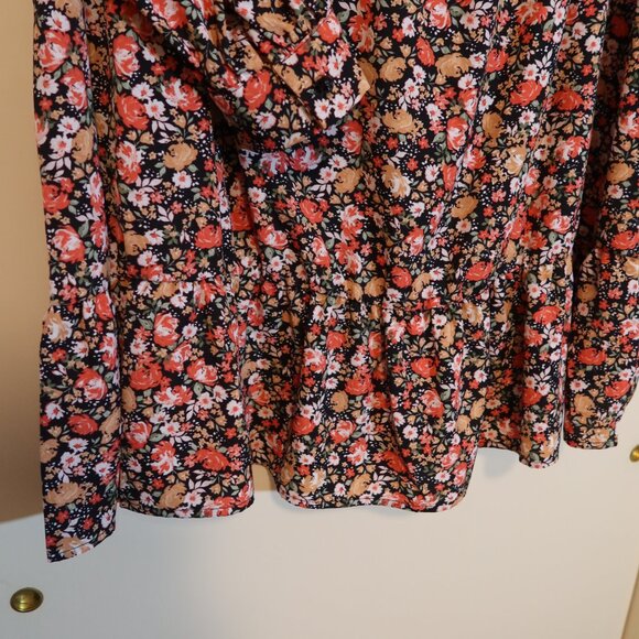 Floral Long Sleeve Dress - Picture 6 of 6